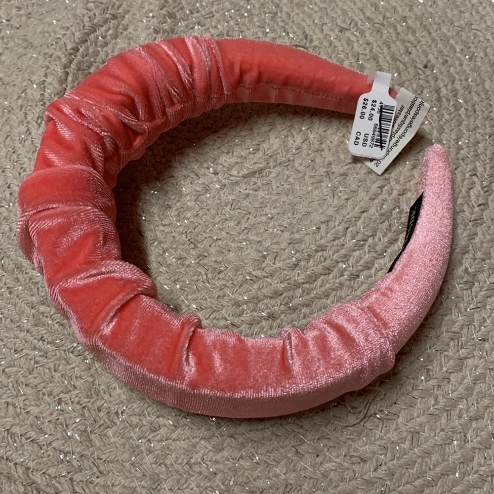 Anthropologie Winter Ball High ruffle Velvet Headband- pink - Picture 3 of 5